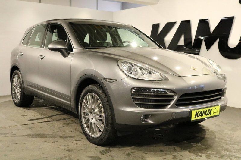 Porsche cayenne s 2012