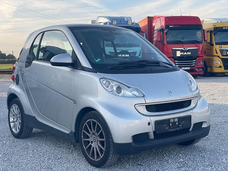 Gebraucht 2009 Smart ForTwo Coupé Coupé | 2.650 € (Guter Preis) - Bild 1/4