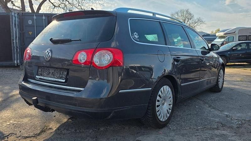 Gebraucht VW Passat Highline 170 PS (125 kW) 2009 Schwarz Kombi