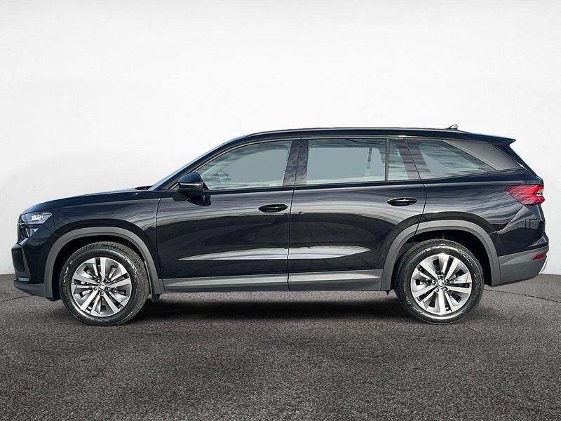 Neu Skoda Kodiaq Selection 193 PS (141 kW) 2025 Schwarzmagic perleffekt SUV