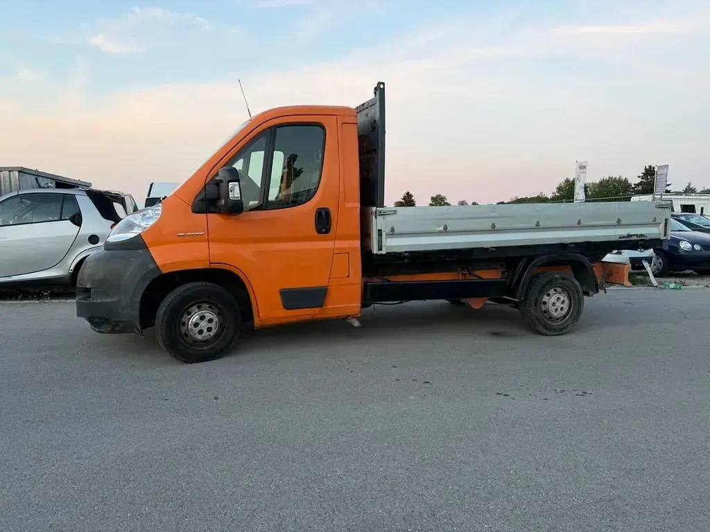 Gebraucht Fiat Ducato 101 PS (74 kW) 2007 Orange Van