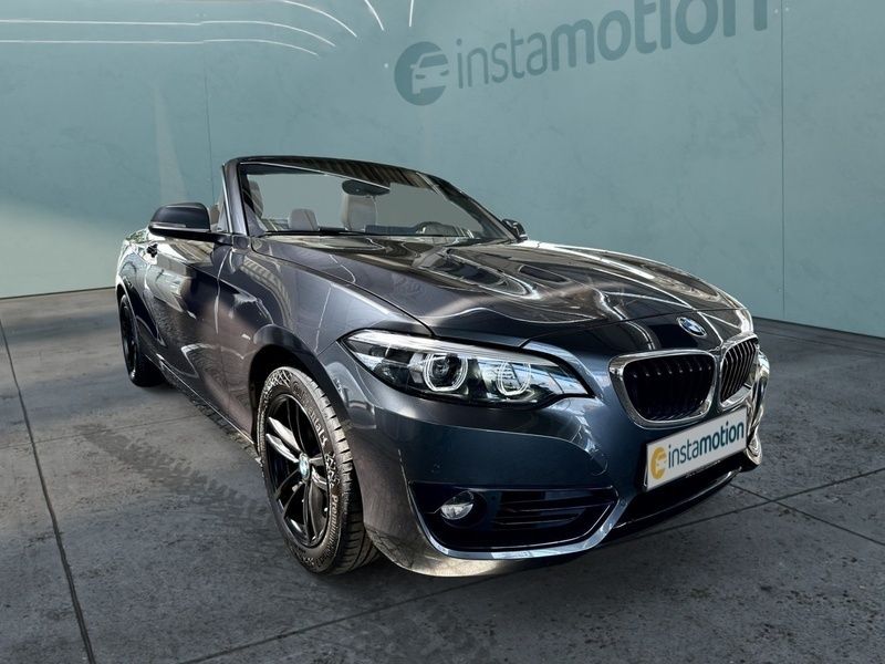 Grau Gebraucht 2018 BMW 218 Sport Line Cabrio | 23.740 € (Teuer) - Bild 1/4