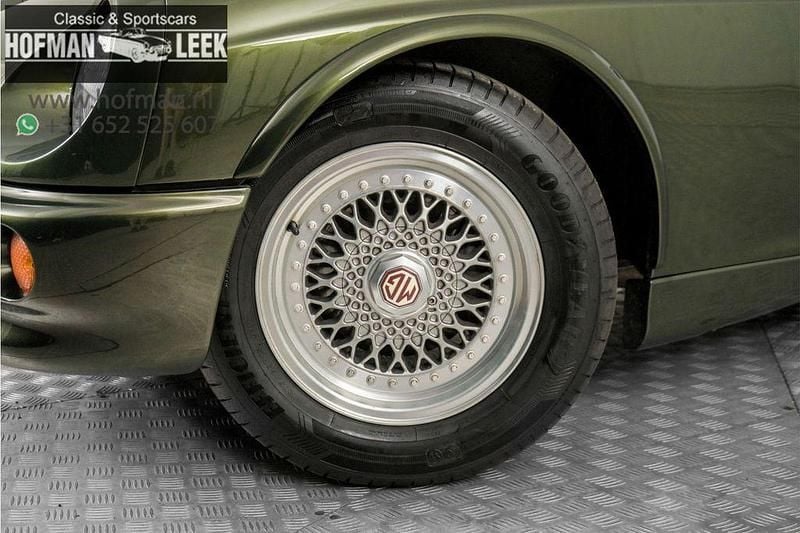 Gebraucht MG RV8 190 PS (139 kW) 1994 Grün Cabrio