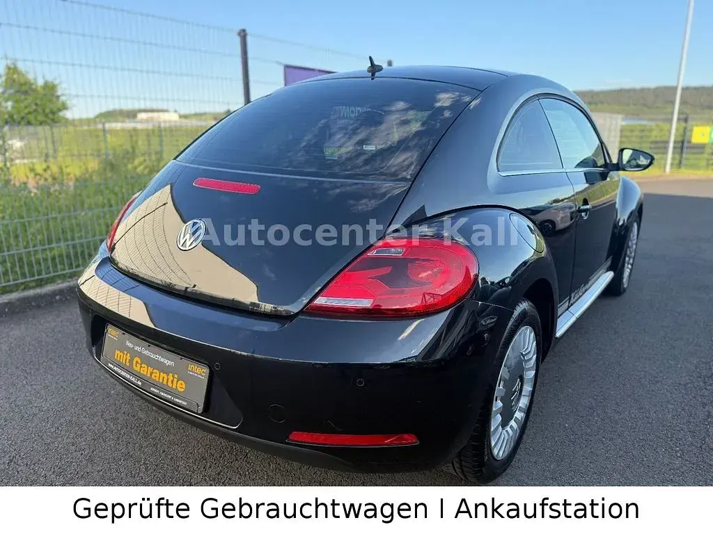 Gebraucht VW Beetle 105 PS (77 kW) 2013 Schwarz Kleinwagen