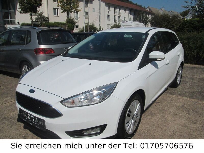 Gebraucht Ford Focus Business Edition 101 PS (74 kW) 2017 Weiß Limousine