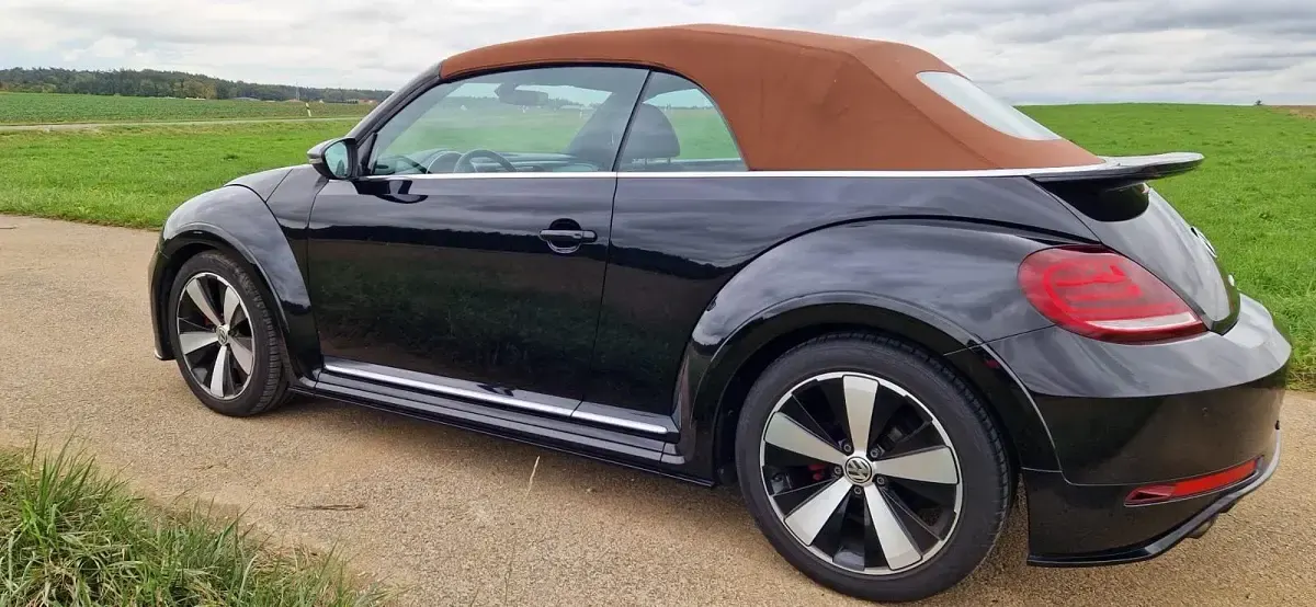 Gebraucht VW Beetle Karmann 220 PS (161 kW) 2017 Schwarz Kleinwagen