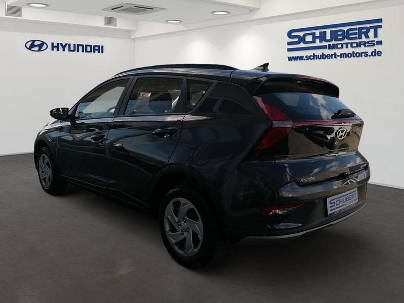 Neu Hyundai Bayon Select 101 PS (74 kW) 2025 Grau SUV
