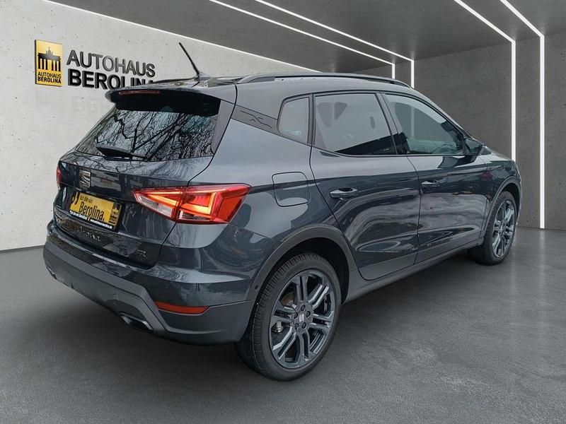 Neu Seat Arona FR 116 PS (85 kW) 2026 Grau SUV