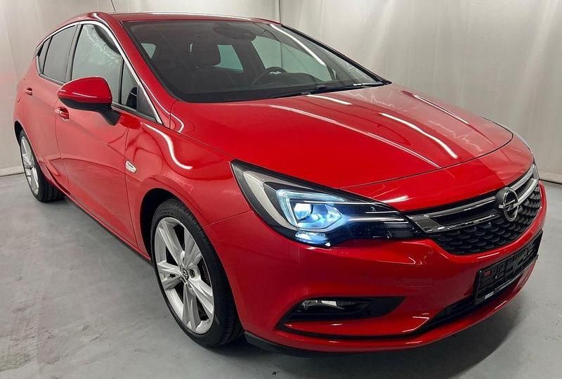 Gebraucht Opel Astra 136 PS (100 kW) 2018 Rot Limousine