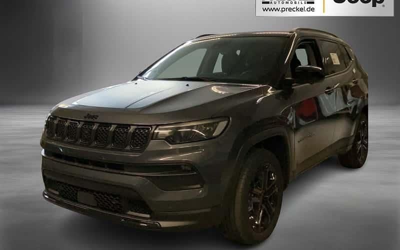 Grau Neu 2025 Jeep Compass North SUV | 35.990 € (Fairer Preis) - Bild 1/4