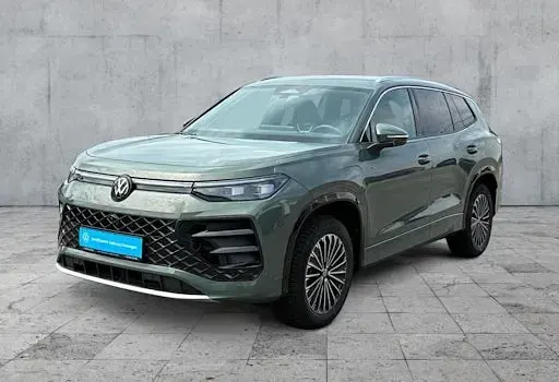 Gebraucht VW Tayron R-line 204 PS (150 kW) 2025 Cipressinogrün metallic SUV