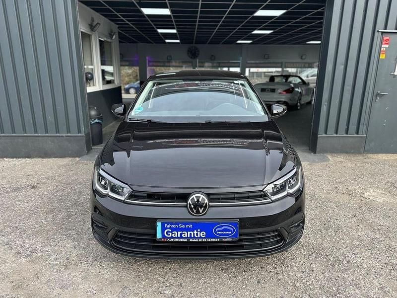 Gebraucht VW Polo Life 80 PS (58 kW) 2024 Schwarz Kleinwagen