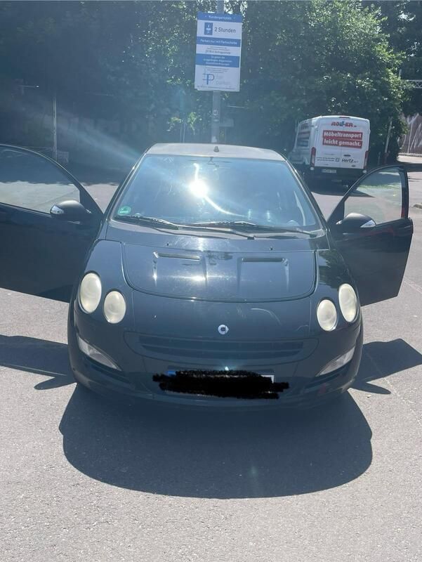 Schwarz Gebraucht 2004 Smart ForFour Kleinwagen | 800 € (Superpreis) - Bild 1/4