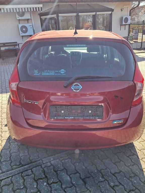 Second-hand Nissan Note Acenta 98 CP (72 kW) 2014 Roșu Hatchback