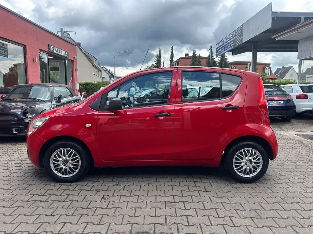 Gebraucht Opel Agila Basis 65 PS (47 kW) 2009 Rot Kleinwagen