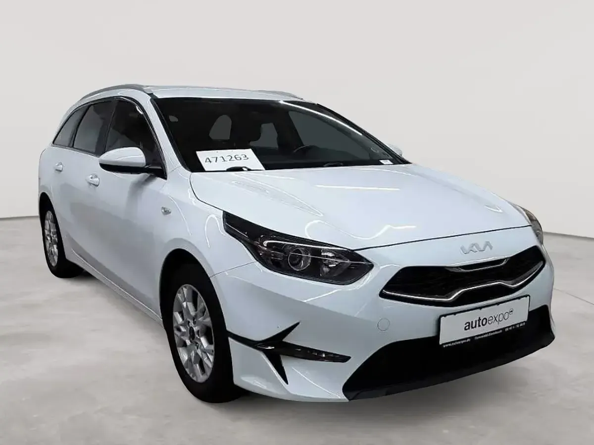 Gebraucht Kia Ceed Sportswagon Vision 136 PS (100 kW) 2023 Kombi