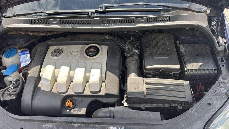 Gebraucht 2005 VW Golf Plus Cross Van / Kleinbus | 3.400 € (Fairer Preis) - Bild 1/4