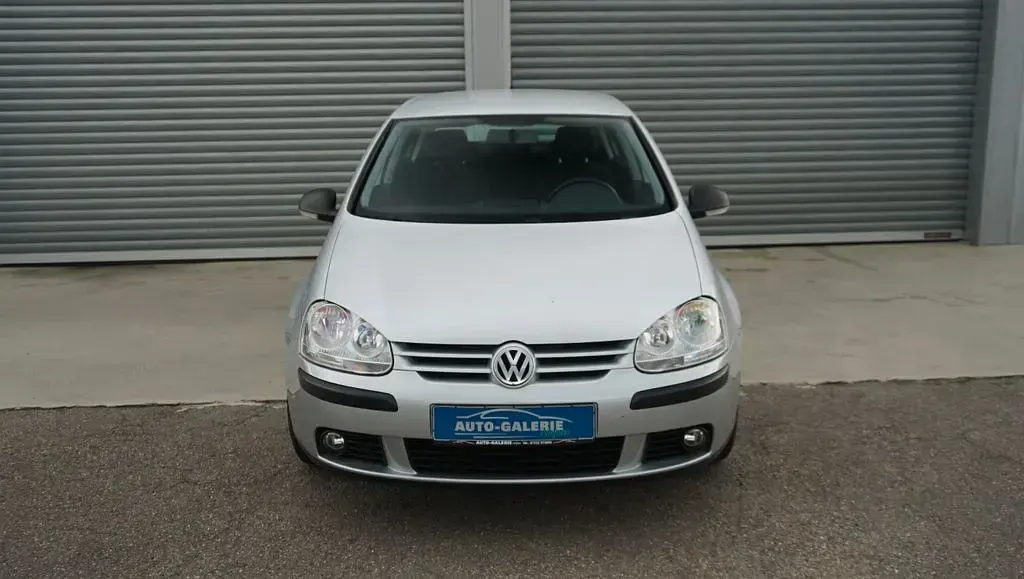Gebraucht VW Golf IV Trendline 116 PS (85 kW) 2006 Silber Limousine