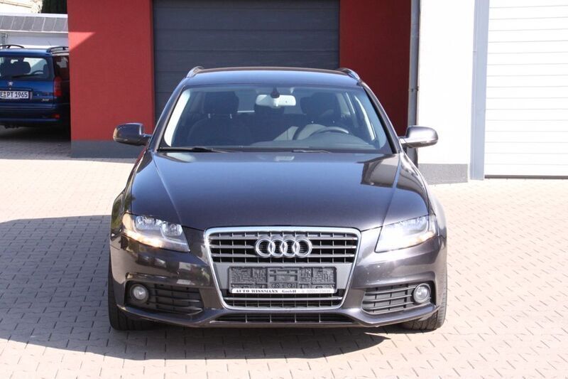 Grau Gebraucht 2009 Audi A4 Attraction Kombi | 6.400 € (Fairer Preis) - Bild 1/4