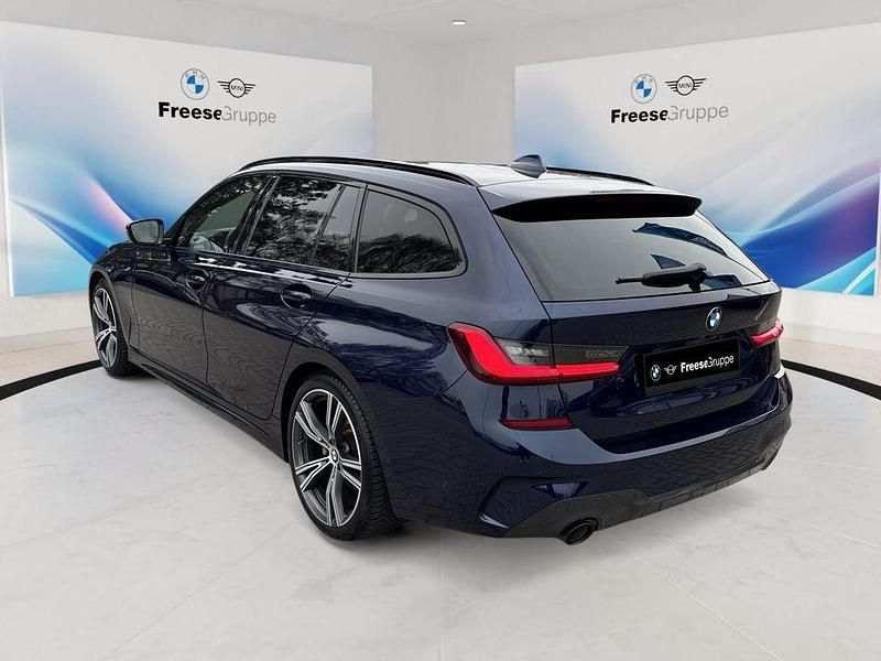 Gebraucht BMW 320 Shadowline 190 PS (139 kW) 2021 Blau Kombi