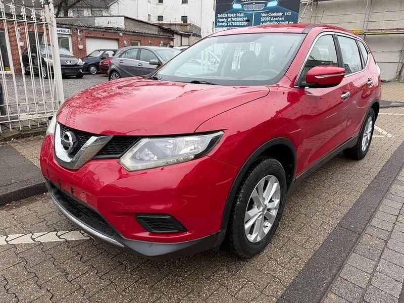 Rot Gebraucht 2016 Nissan X-Trail Visia SUV | 6.300 € (Superpreis) - Bild 1/4