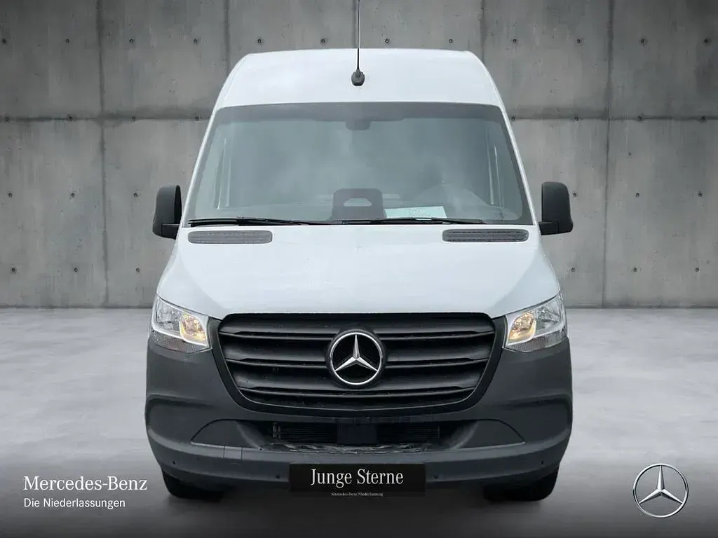 Gebraucht Mercedes Sprinter 170 PS (125 kW) 2025 Weiß Van