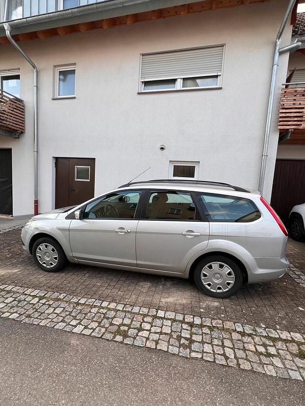 Second-hand Ford Focus 100 CP (73 kW) 2008 Argintiu Break