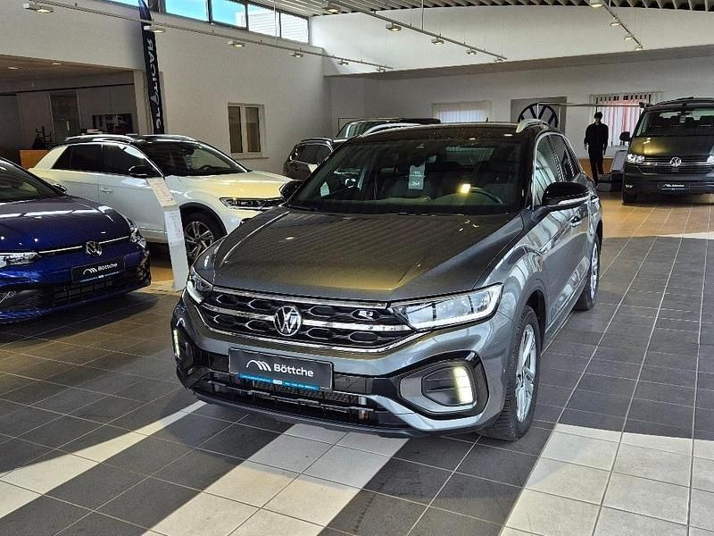 Second-hand VW T-Roc R-line 110 CP (80 kW) 2023 Gri SUV