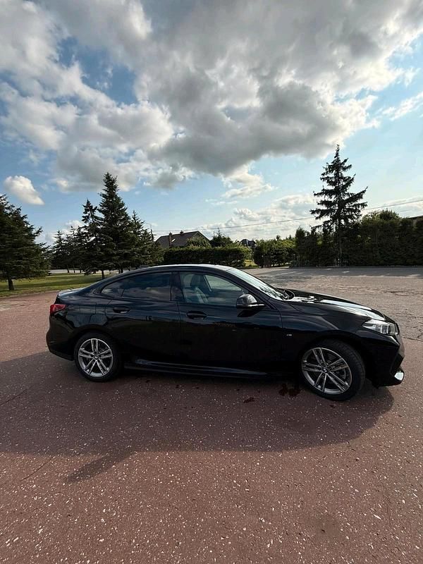 Schwarz Gebraucht 2024 BMW 220 Shadowline Coupé | 26.999 € - Bild 1/4