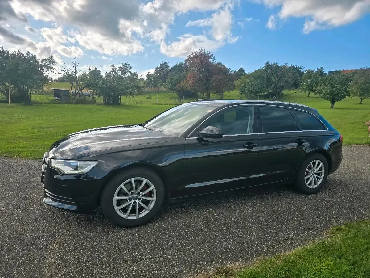 Gebraucht Audi A6 190 PS (139 kW) 2014 Schwarz Kombi