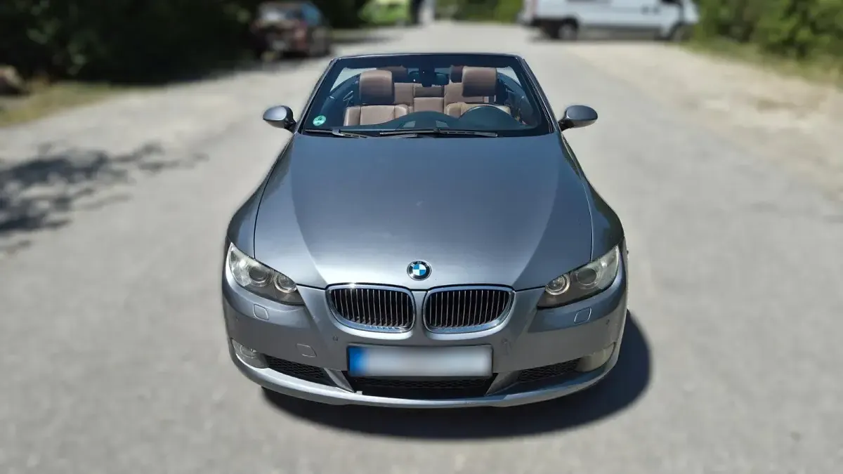 Gebraucht BMW 335 Cabriolet 306 PS (225 kW) 2007 Grau Cabrio