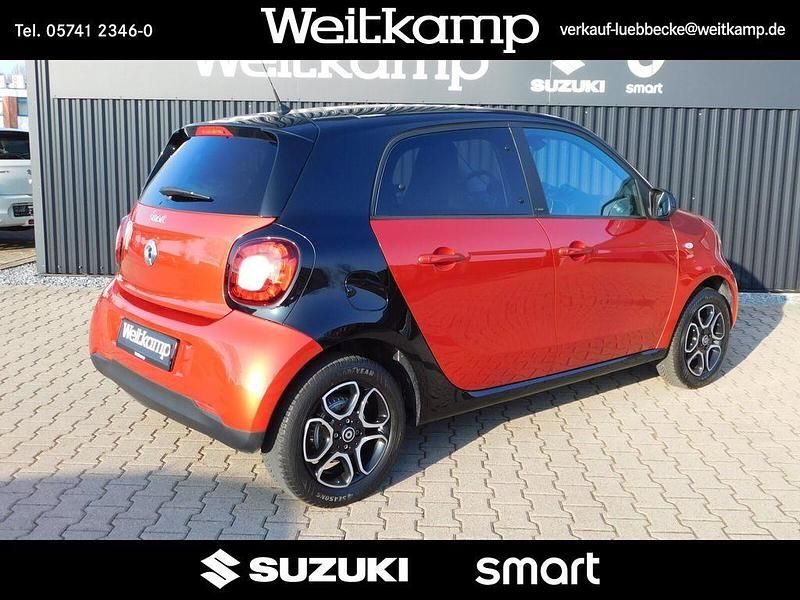 Gebraucht Smart ForFour 90 PS (66 kW) 2019 Rot Kleinwagen