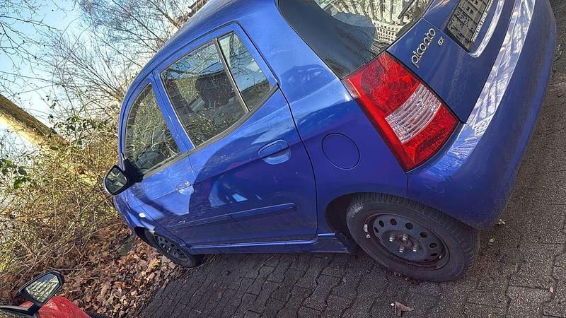 Gebraucht Kia Picanto EX 65 PS (47 kW) 2008 Blau Kleinwagen