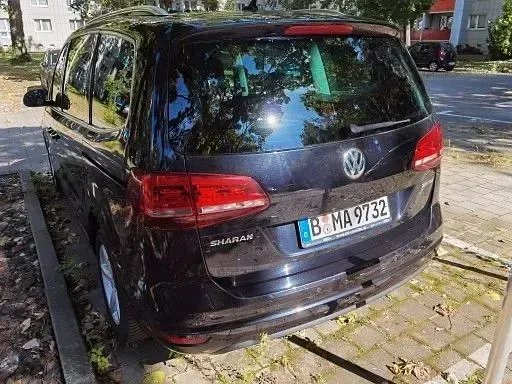 Gebraucht VW Sharan Highline 150 PS (110 kW) 2016 Schwarz Van / Kleinbus