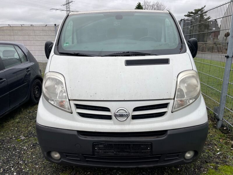 Gebraucht Nissan Primastar 114 PS (83 kW) 2011 Weiß Van / Kleinbus
