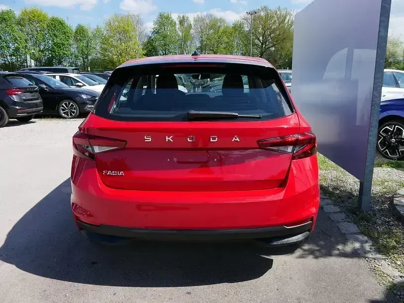 Nowe Skoda Fabia Selection 116 KM (85 kW) 2026 Czerwony Hatchback