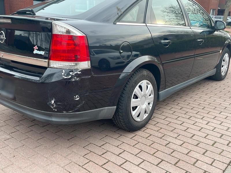 Gebraucht Opel Vectra 125 PS (91 kW) 2005 Schwarz Limousine