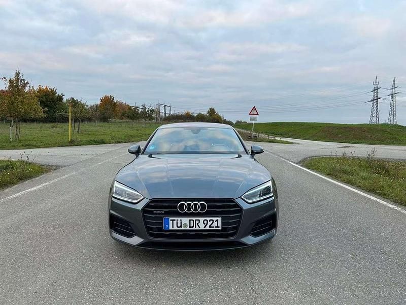 Gebraucht Audi A5 Sportback Design 190 PS (139 kW) 2018 Grau Kleinwagen