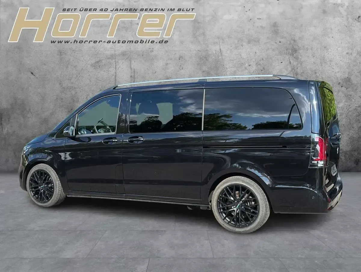 Gebraucht Mercedes V250 Style 190 PS (139 kW) 2025 Obsidianschwarz metallic Van / Kleinbus