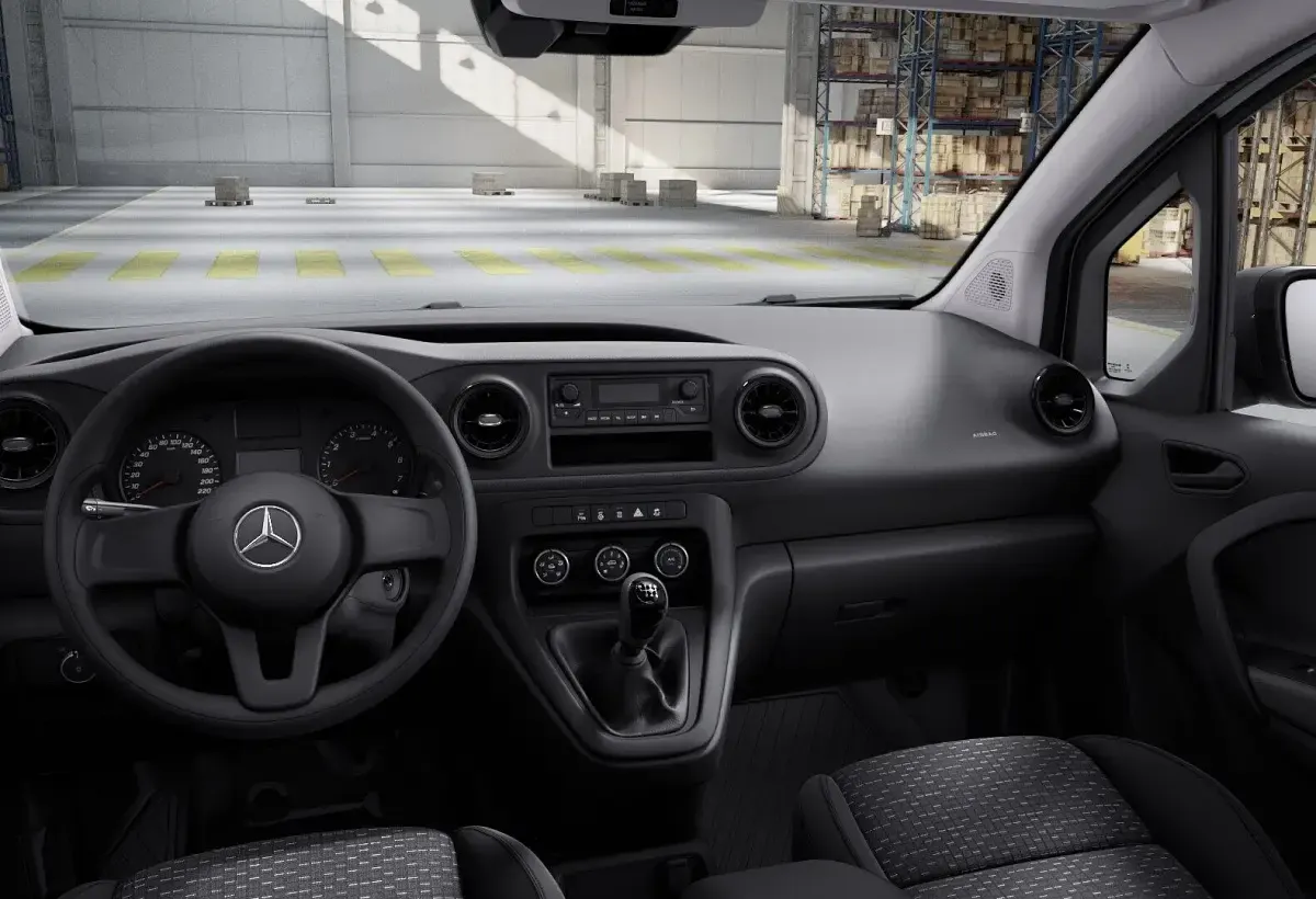 Gebraucht Mercedes Citan 110 102 PS (75 kW) 2022 Silber Van / Kleinbus