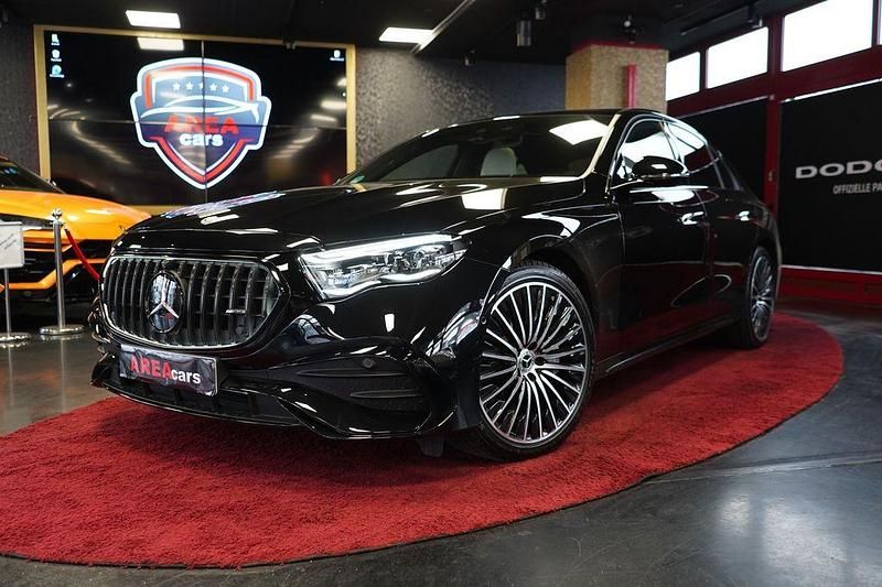 Schwarz Gebraucht 2024 Mercedes E220 Premium Limousine | 66.900 € - Bild 1/4
