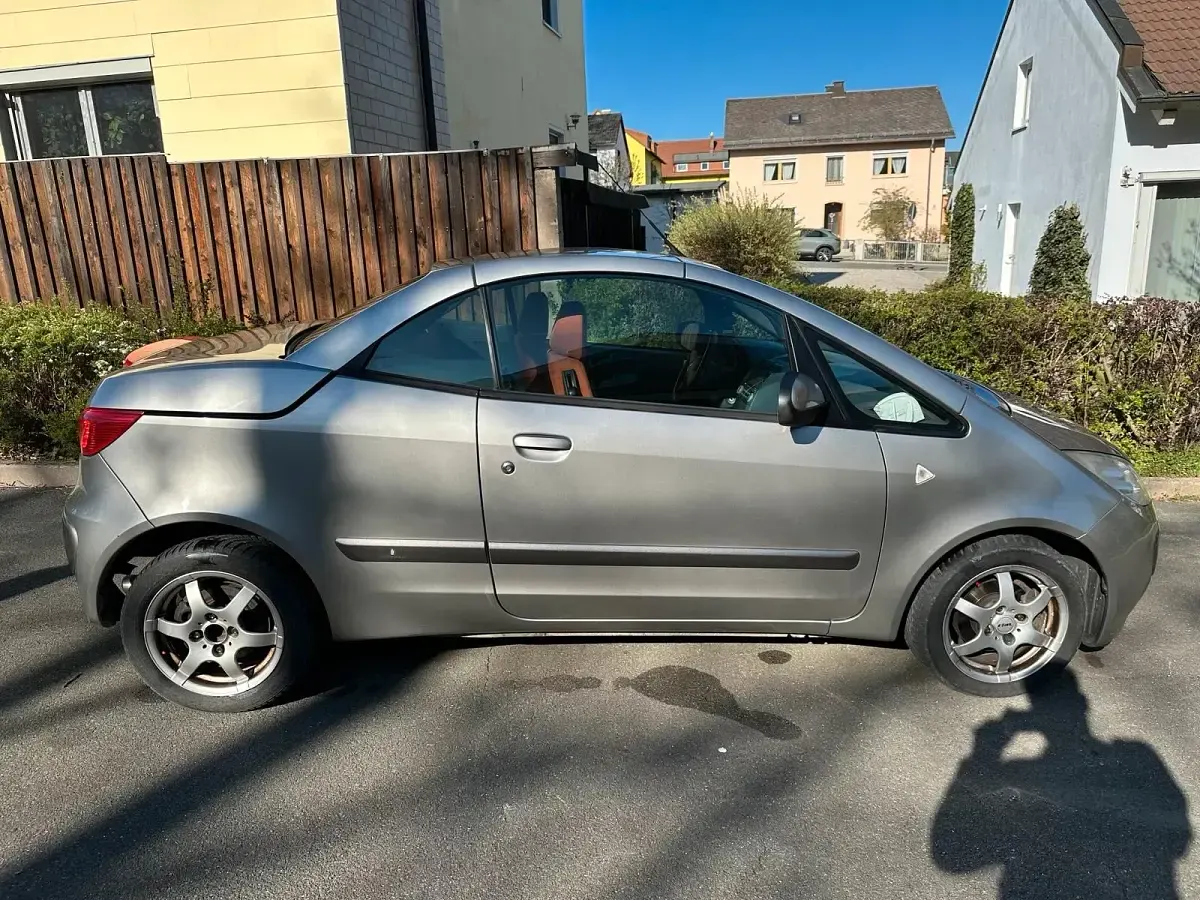 Gebraucht Mitsubishi Colt 109 PS (80 kW) 2007 Grau Cabrio