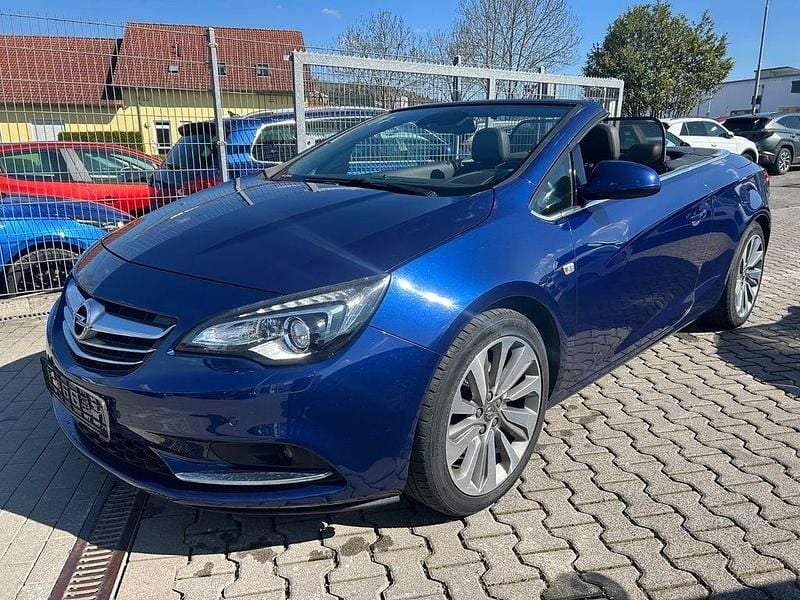 Gebraucht Opel Cascada Innovation 165 PS (121 kW) 2014 Blau Cabrio