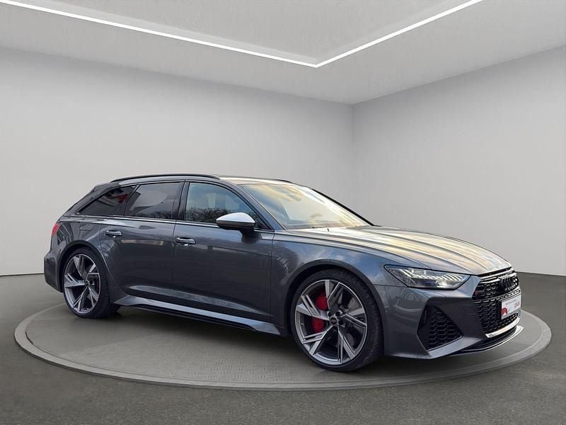 Używany Audi RS6 Ambiente 600 KM (441 kW) 2025 Szary Kombi
