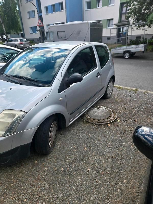 Silber Gebraucht 2008 Citroën C2 Kleinwagen | 399 € - Bild 1/4