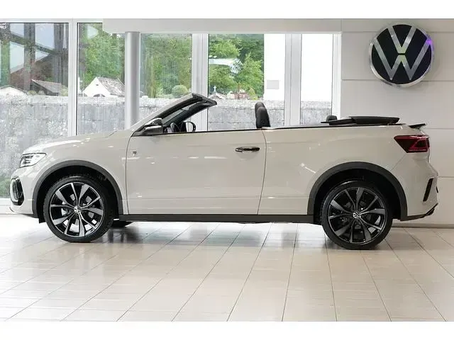 Gebraucht VW T-Roc Cabriolet Karmann 150 PS (110 kW) 2025 Grau Cabrio
