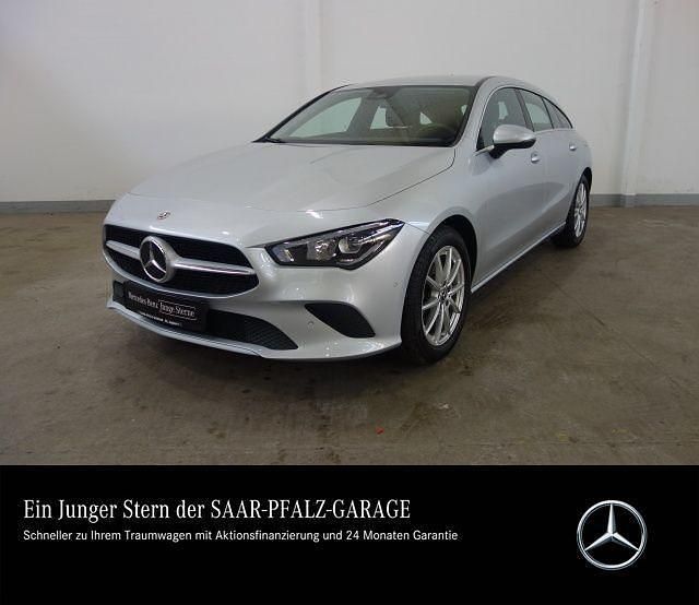Silber Gebraucht 2021 Mercedes CLA200 Limousine | 19.990 € (Guter Preis) - Bild 1/4