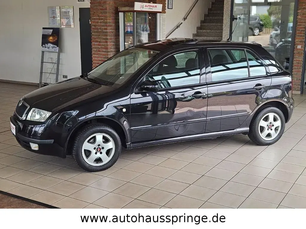 Gebraucht Skoda Fabia 75 PS (55 kW) 2003 Schwarz Limousine