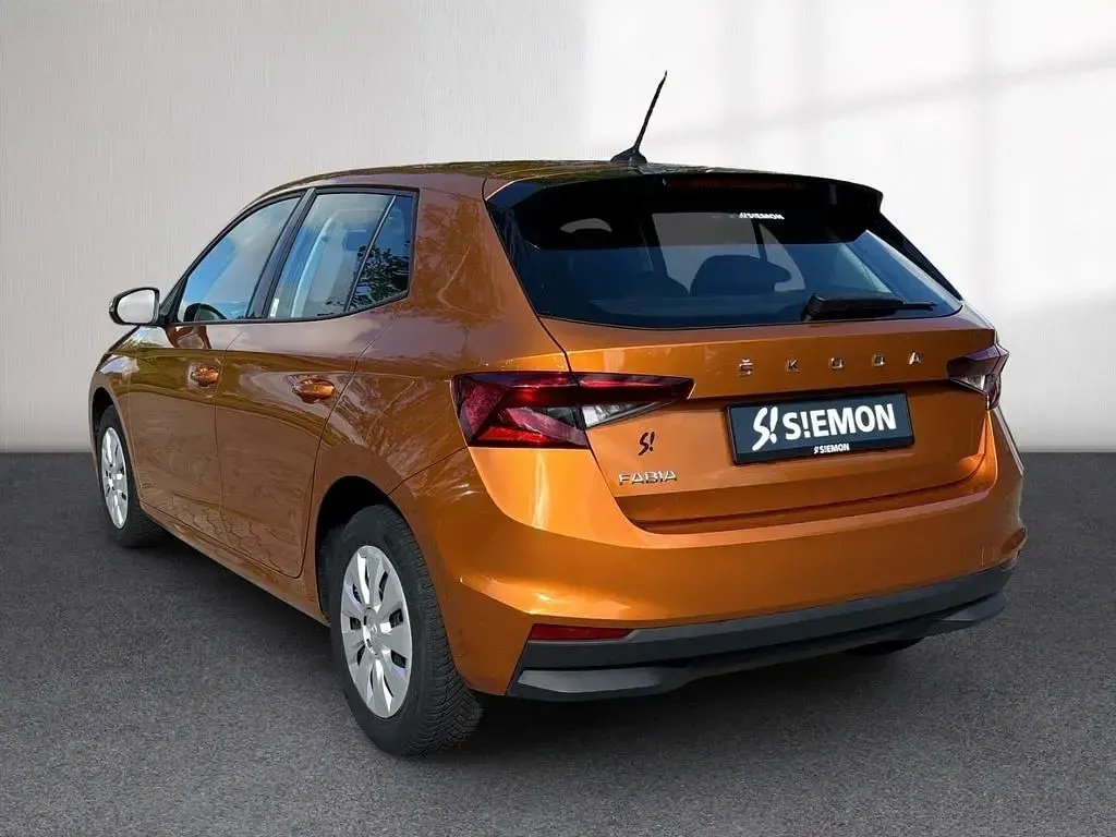 Second-hand Skoda Fabia Active 110 CP (80 kW) 2022 Portocaliu Hatchback