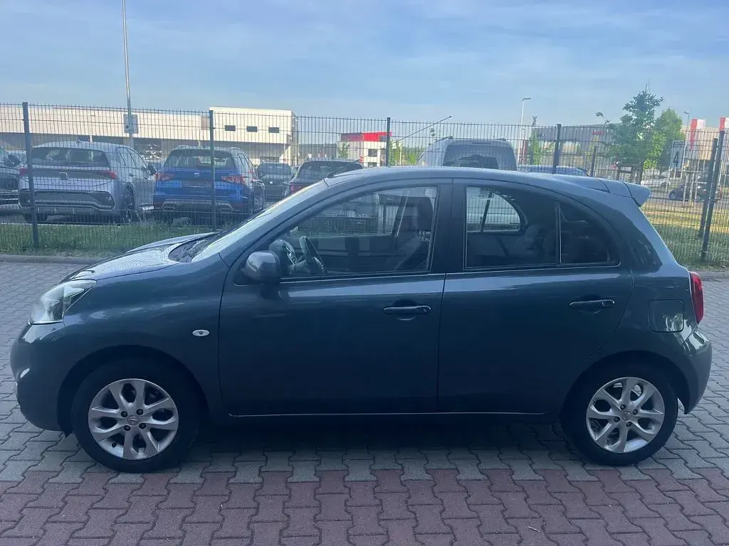 Gebraucht Nissan Micra Acenta 80 PS (58 kW) 2016 Grün Kleinwagen